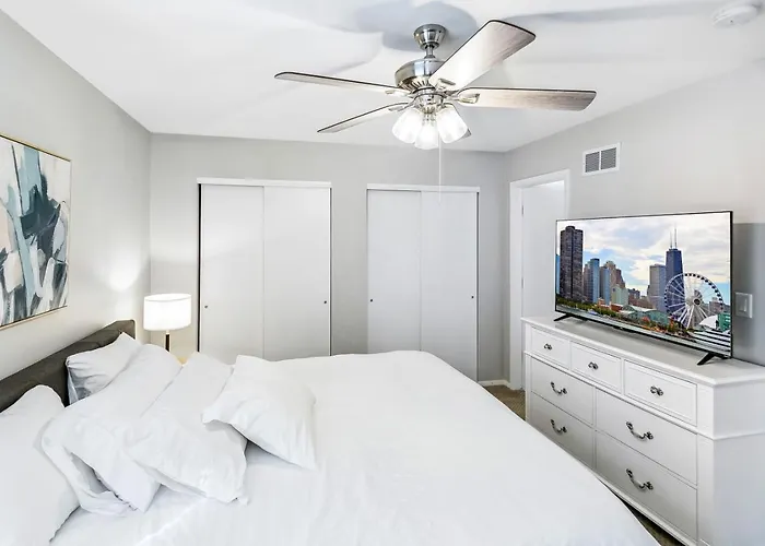 Spacious Near Dt With Rec